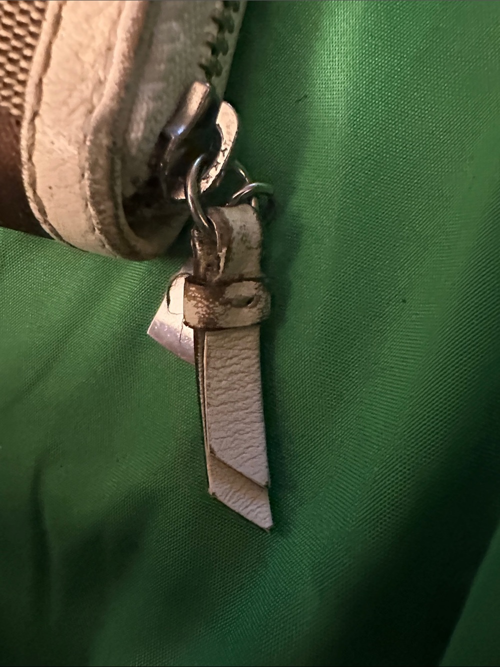 Coach Brown and Cream Signature Zip Wallet vintage w/ micro mini white metal tag - Picture 3 of 16